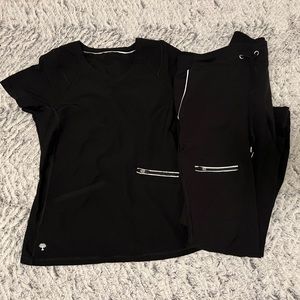 Healing Hands HH360 scrub set